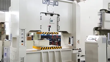Düz Kenar Tek Kranklı Pres DM1/DM1L