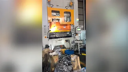 Ayrılabilir Çerçeveli Düz Kenar Krank Presi DT2 DT2